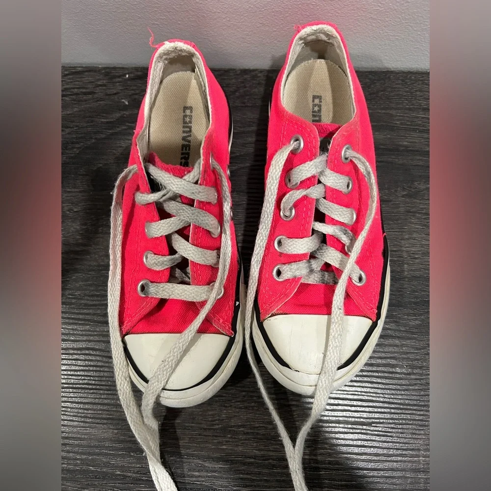 Pink Converse Toddler size 11